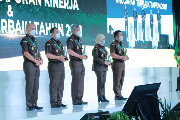 Kejati DKI Raih Penghargaan Satuan Kerja Peringkat Pertama