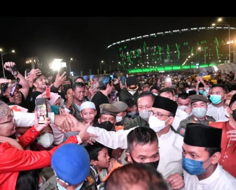 Anies Masih Terharu JIS Sukses jadi Lokasi Salat Ied Warga Ibukota