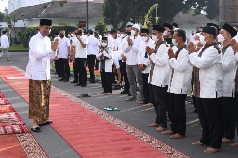 Terbatas, Jokowi dan Iriana Shalat Idul Fitri di Istana Kepresidenan Yogyakarta