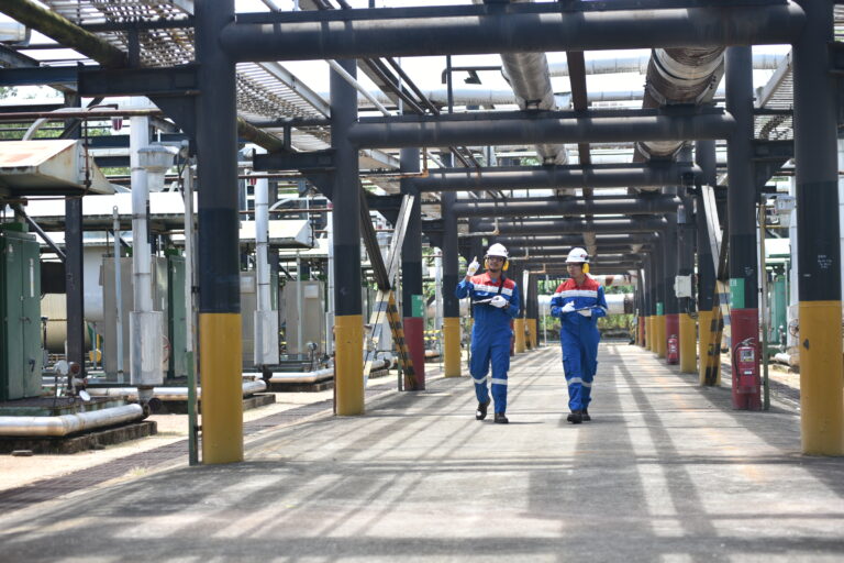 Tunjukan Komitmen Keberlanjutan, Pertamina Raih Penghargaan Sustainability Business Award 2022