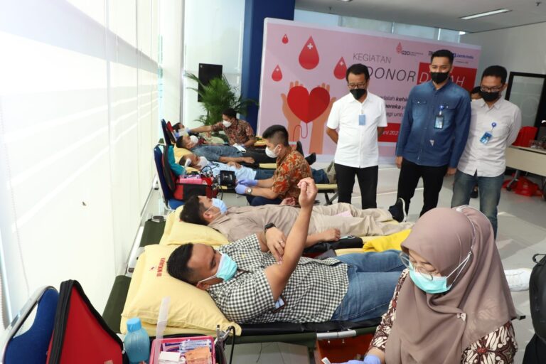 Sambut HUT ke-52, Jamkrindo Gelar Donor Darah