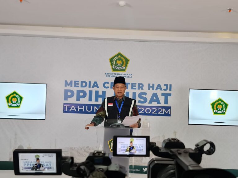 Ada Layanan Jasa Resmi Pendorong Kursi Roda di Masjidil Haram