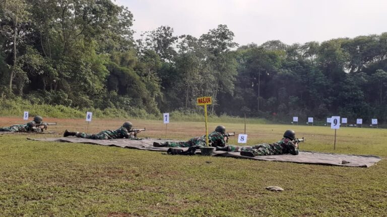 Asah Naluri Tempur, Kodim Depok Gelar Latihan Menembak