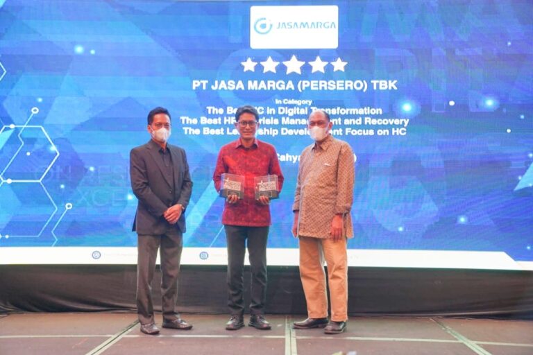 Jasa Marga Raih Tiga Penghargaan Dalam Ajang Human Capital On Resilience Excellence Award 2022