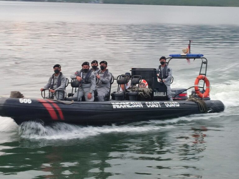 Bakamla Kerahkan RIB-606 Cari Korban Jatuh dari Kapal