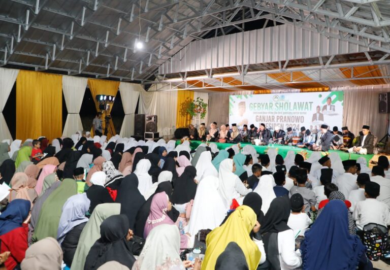 Relawan Santri Gelar Zikir Bersama, Doakan Ganjar Capres 2024
