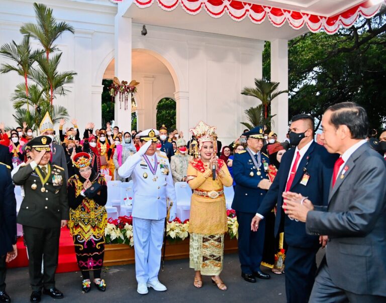 Jokowi Butuh Harmonisasi, Soliditas dan Keakraban Tiga Kepala Staf TNI Tuai Apresiasi