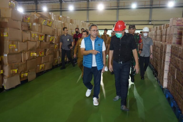 Zulhas Dorong Petani Sawit Manfaatkan Inovasi Teknologi