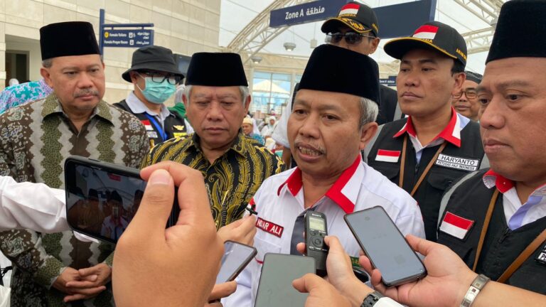 Lepas Keberangkatan SOC 43, Sekjen: Operasional Haji 2022 Berakhir