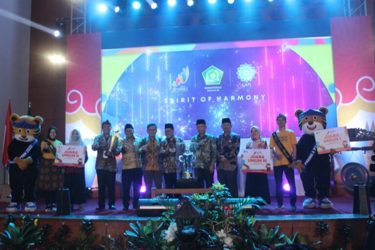 PESONA I Resmi Ditutup, UIN Bandung Raih Juara Umum
