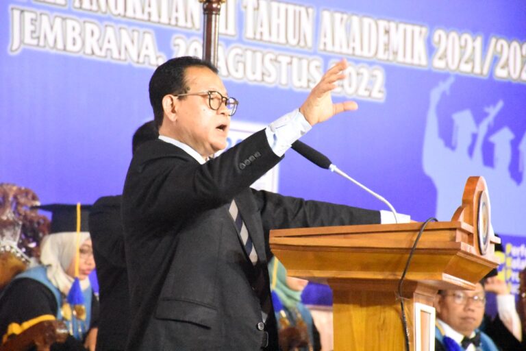 Prof Rokhmin beberkan Strategi Membangun SDM Perikanan Unggul pada Wisuda Politeknik KP Jembrana