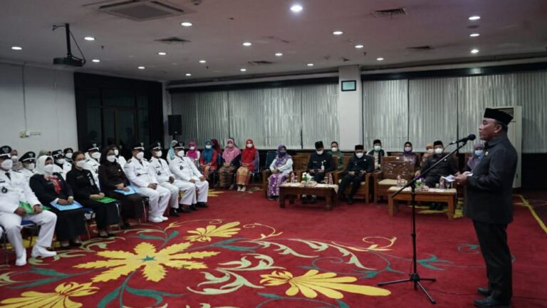 Lantik Ratusan Pejabat, Wali Kota Depok: Tak Ada Jual Beli Jabatan