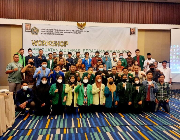 Mahasiswa Ujung Tombak Implementasi Moderasi Beragama di PTKI
