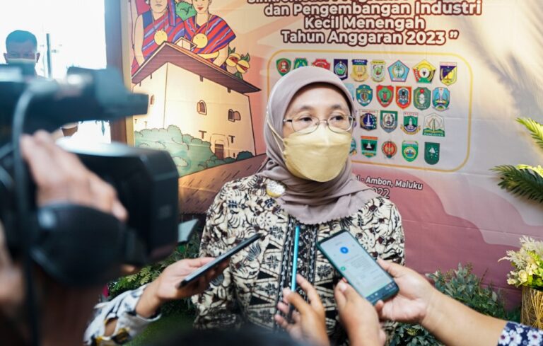 Dukung IKM Naik Kelas, Kemenperin Meriahkan Solo Great Sale 2022