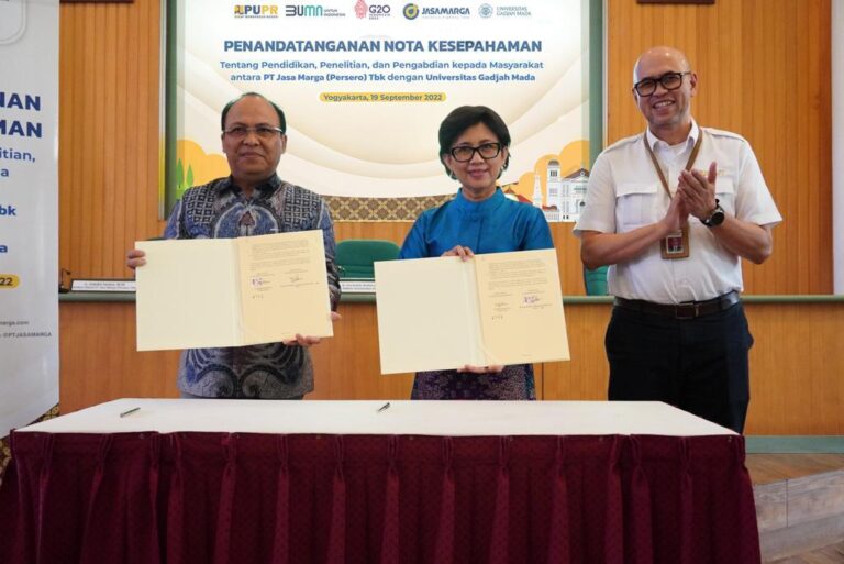 Jasa Marga dan UGM Teken MoU tentang Pendidikan, Penelitian dan Pengabdian ke Masyarakat