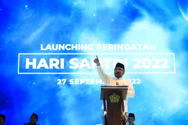 Launching Peringatan Hari Santri 2022, Menag: Lawan Kebencian dengan Prestasi