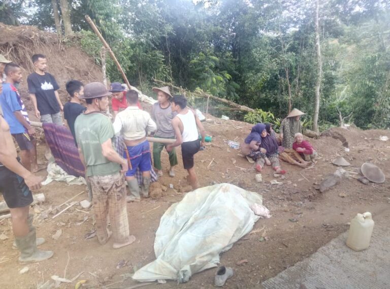 Dua Warga Citorek Lebak Meninggal Akibat Tertimpa Longsor