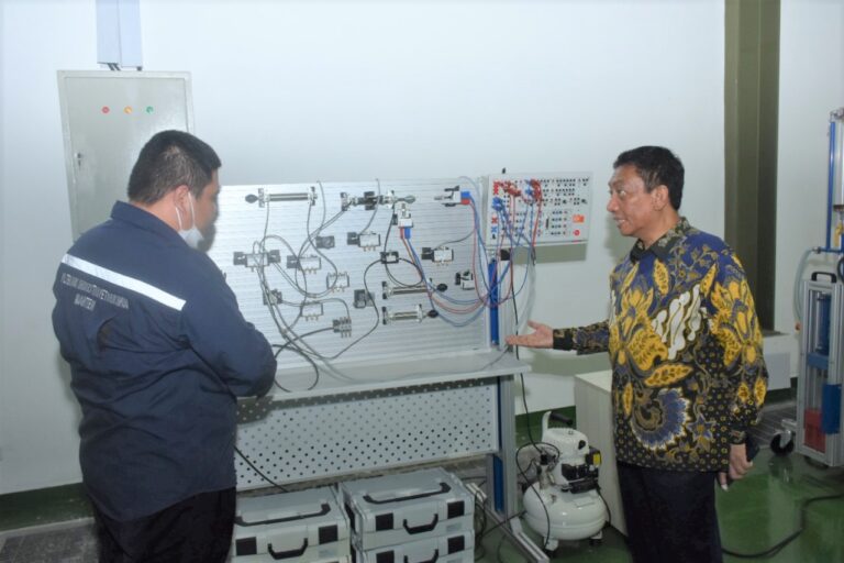 Investasi Industri Petrokimia Naik, Kemenperin Siapkan SDM Kompeten