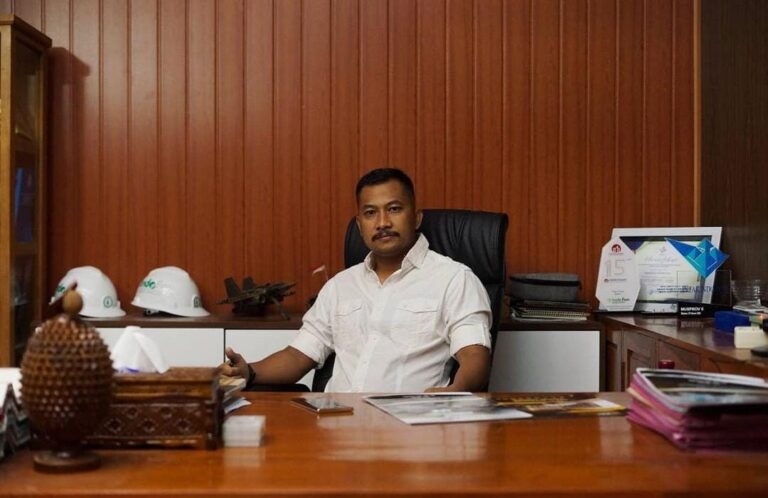 Putuskan Keluar dari Tentara, Adit Setiawan Kini Miliki Pabrik Plafon PVC dengan 300 Lebih Karyawan