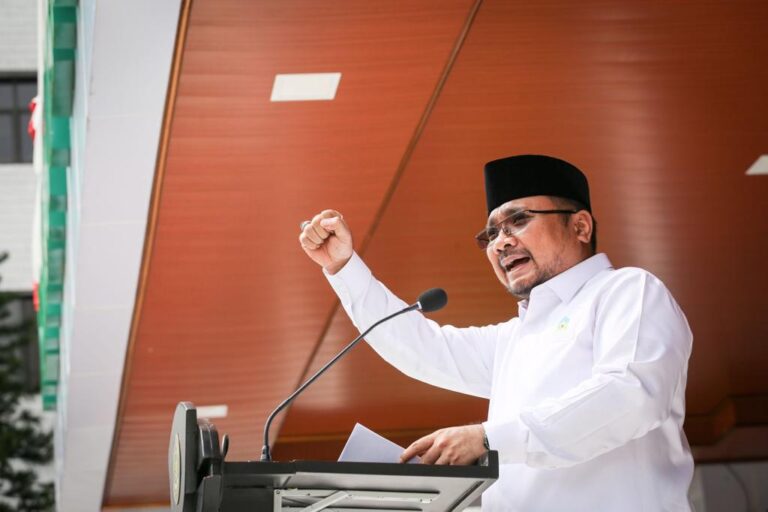 Menag Ajak Santri Doakan Bangsa dan Ulama, Jaga Martabat Kemanusiaan