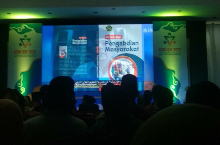 ICON UCE 2022 Dibuka, Kemenag Luncurkan Buku Metodologi Pengabdian Masyarakat