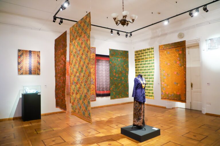 Dukung IKM, 50 Industri Batik Dapat Sertifikasi Batikmark