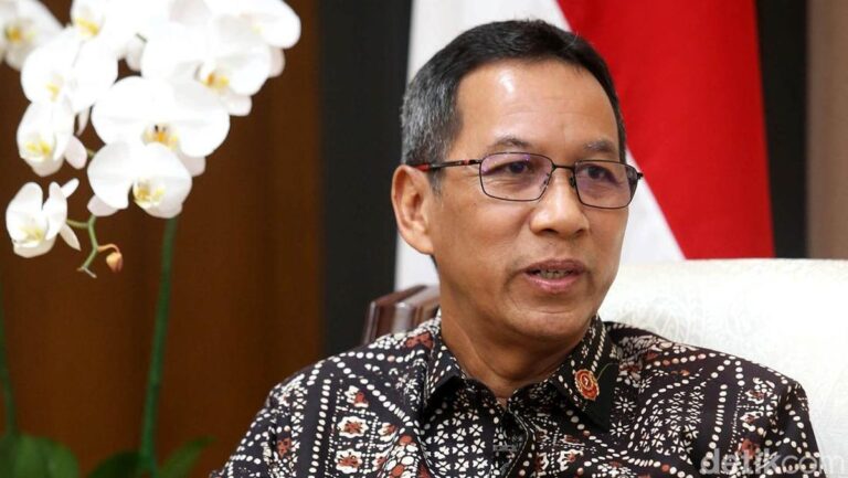 Gantikan Anies, Heru Budi Diminta Fokus Benahi Banjir hingga Macet
