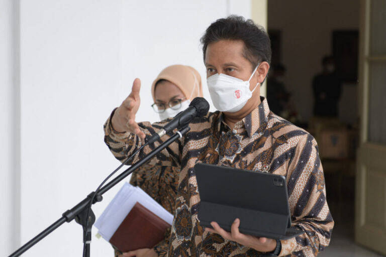 Penggunaan Sirup Distop, Menkes: Kasus Pasien Gagal Ginjal Turun