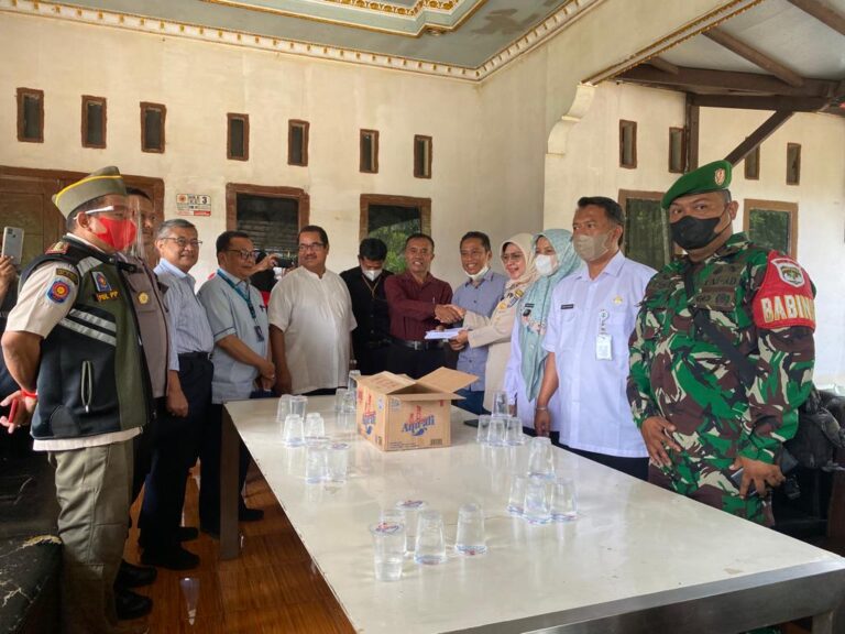 Tim Penertiban Lahan UIII Layangkan SP3 kepada Warga Penggarap