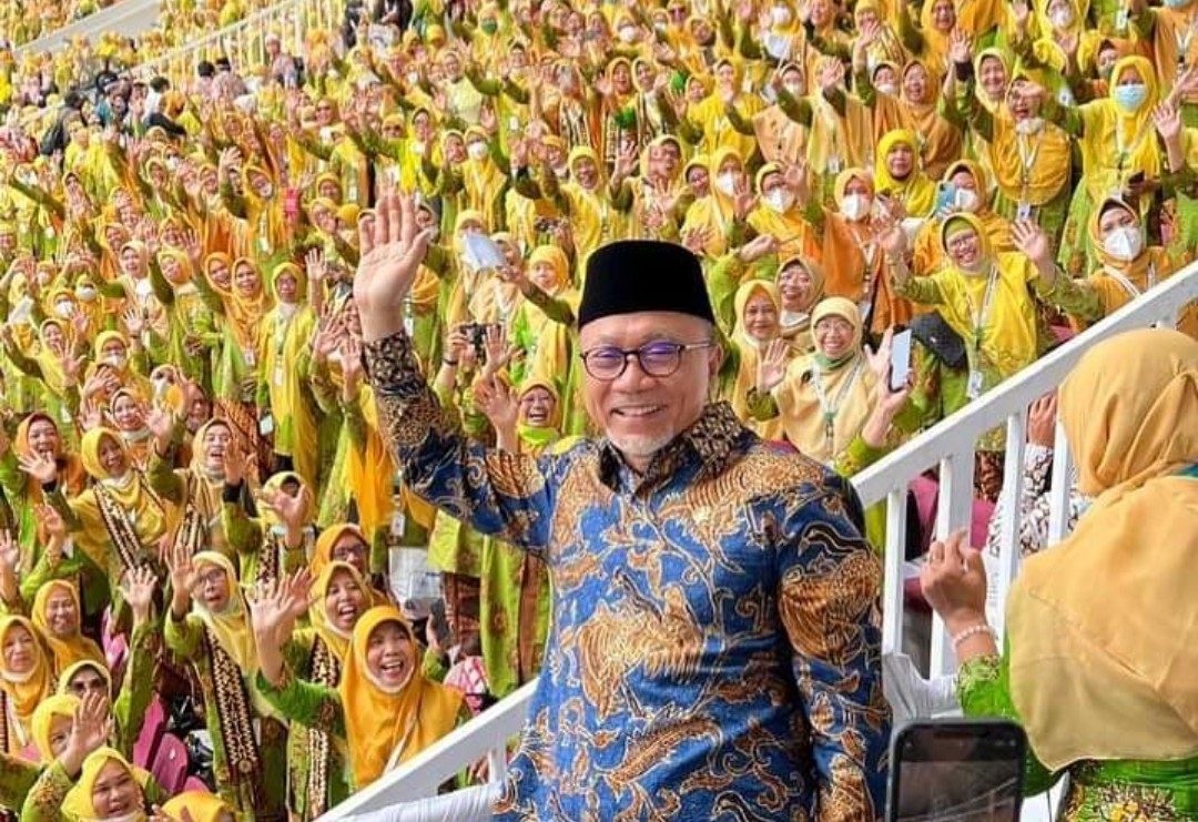 110 Tahun Berkiprah, Zulhas Harap Muhammadiyah Lanjutkan Eksistensinya ...