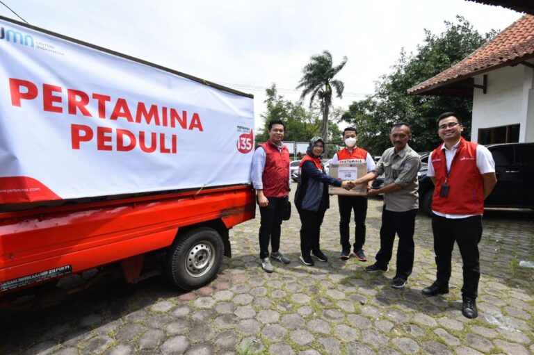Gerak Cepat, Pertamina Kirim Tim Medis dan Sembako ke Cianjur