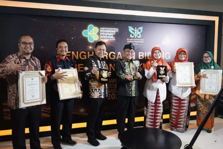 Pemkot Depok Raih Enam Penghargaan STBM Award dari Kemenkes