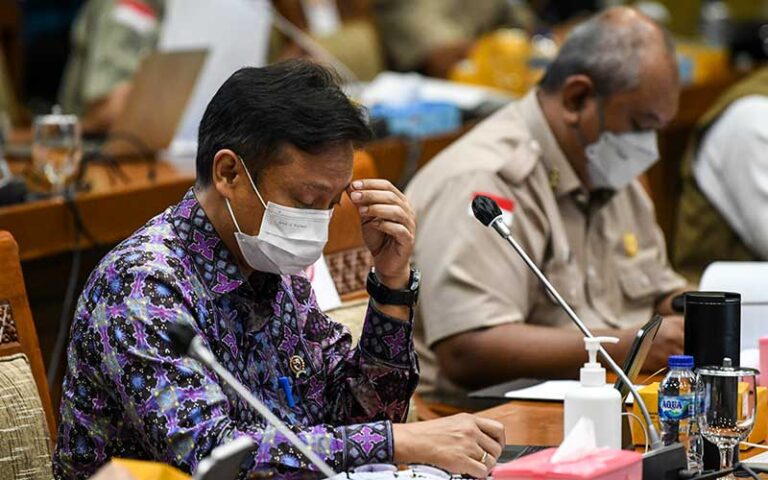 Menkes Budi Laporkan 178 Pasien Gagal Ginjal Meninggal
