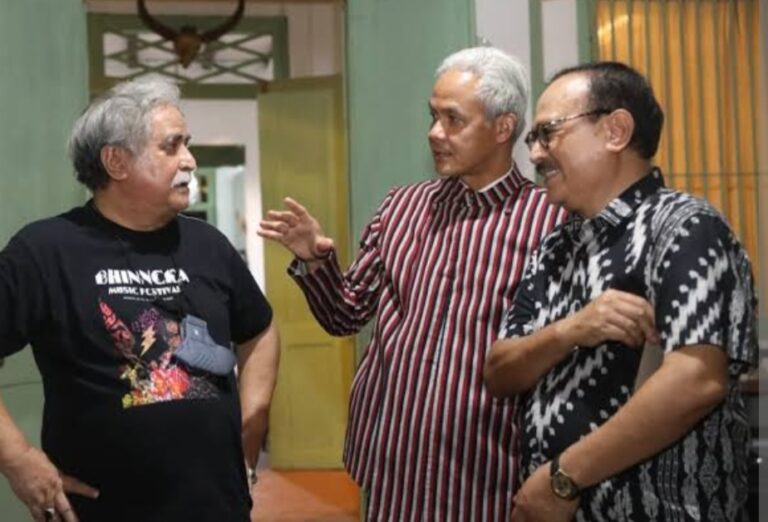Sambangi Slamet Rahardjo di Sanggar Teater Populer, Ganjar: Sulit Ternyata jadi Aktor