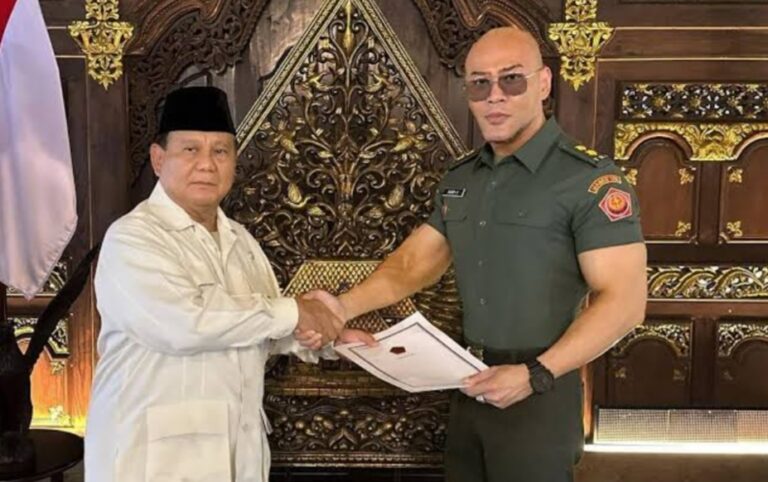Pengamat Pertanyakan Kontribusi Deddy Corbuzier atas Pangkat Letkol Tituler
