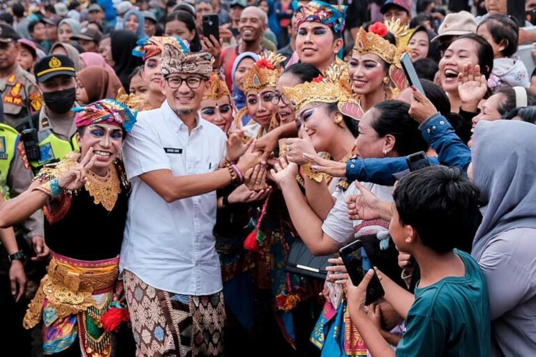 Sandiaga Harap Sirkuit All in One Makepung Bangkitkan UMKM Bali