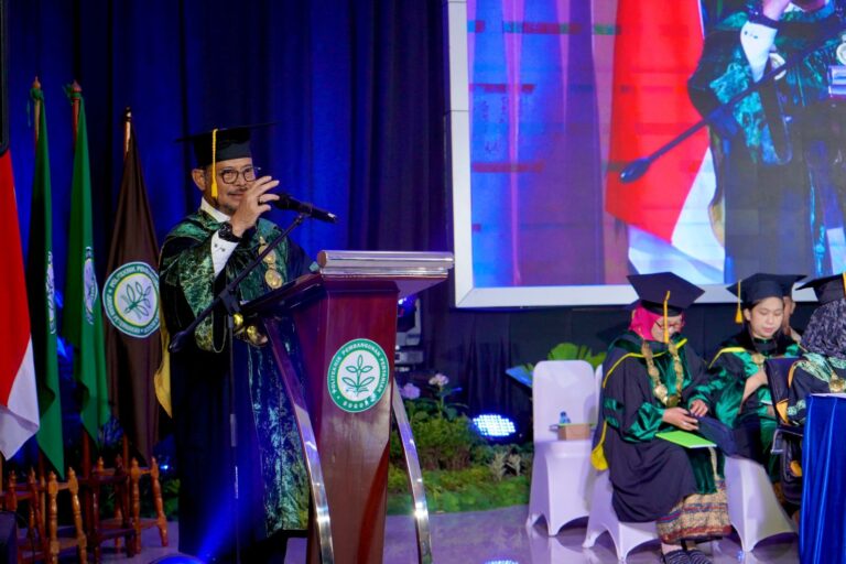 Kementan Kukuhkan Guru Besar Pertama Polbangtan