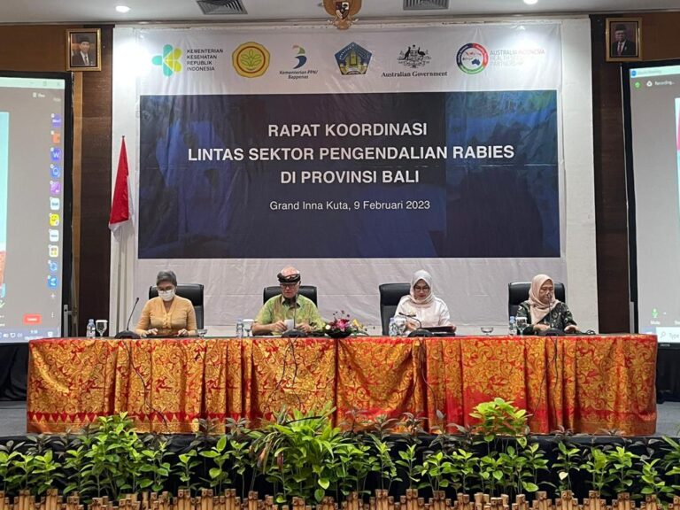 Tekan Kasus Rabies di Bali, Kementan Dorong Percepatan Vaksinasi Massal pada Hewan