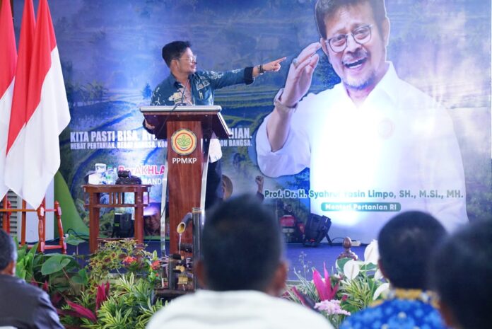 Pelatihan Petani Milenial, Mentan: Petani Muda Bisa Bergerak Di ...