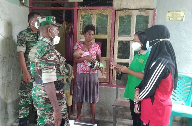 Danramil Mapurujaya Peduli Anak Stunting di Wilayah Binaan