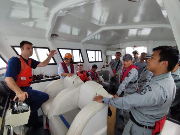Training Small Boat Operation Bakamla Resmi Ditutup