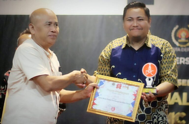 Anak Buah AHY Raih Penghargaan Tokoh Muda Peduli Pembangunan Depok