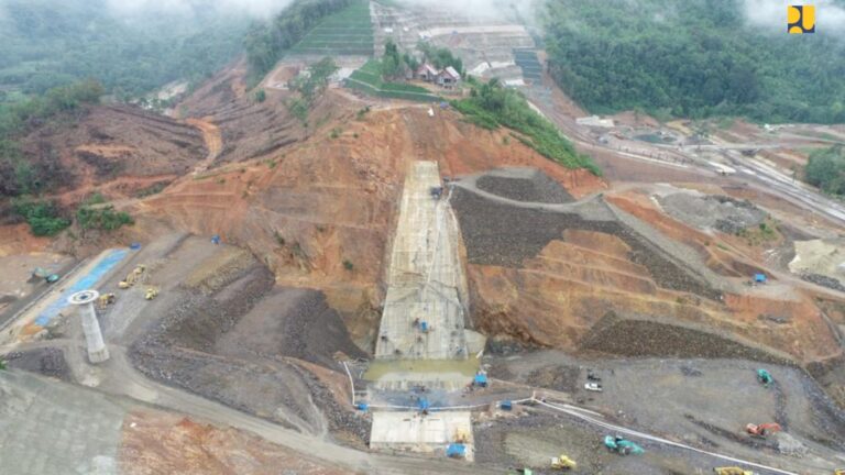 Kementerian PUPR Targetkan Bendungan Ameroro Rampung Akhir 2023