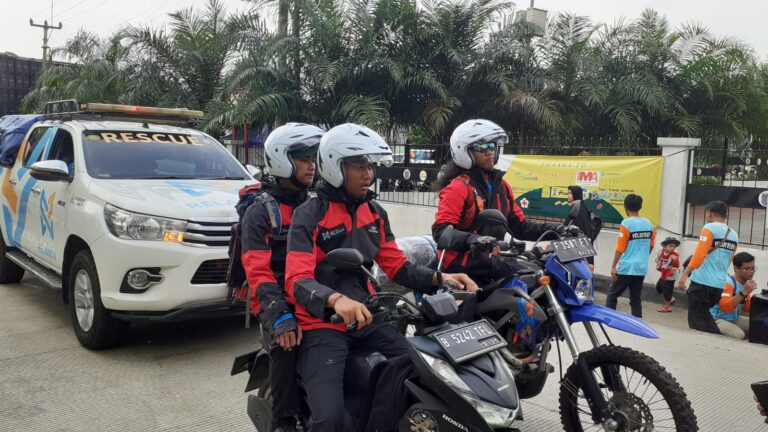 Sekolah Relawan Depok Bantu Fasilitas Masjid dan Musola di Jabar