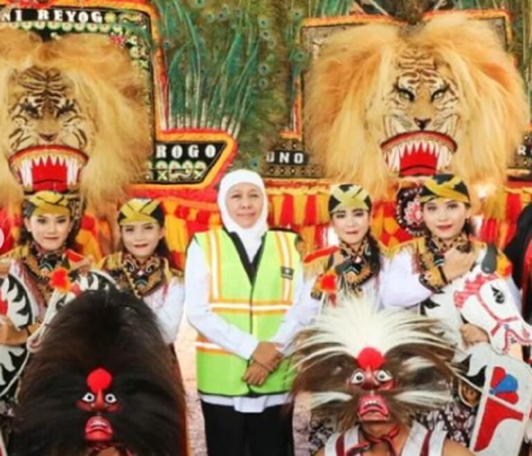 Khofifah Bangun Museum Reog, Tingginya Kalahkan Patung GWK Bali