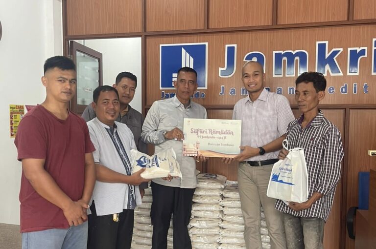 Berbagi di Bulan Ramadan, Jamkrindo Lakukan Kegiatan Sosial di PT. Jamkrindo Cabang Batam