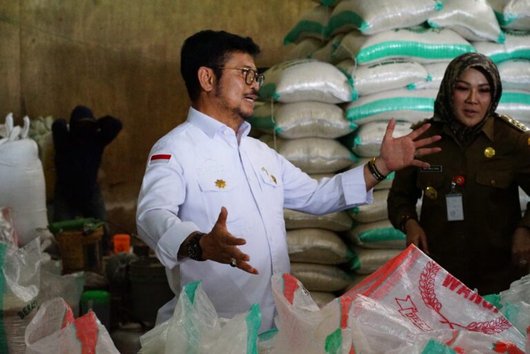 Di Klaten, Mentan SYL Dorong Pengembangan Beras Lokal