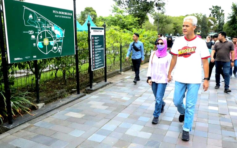 Ganjar Pranowo Pastikan Candi Borobudur Siap Teriam Wisatawan Saat Libur Lebaran