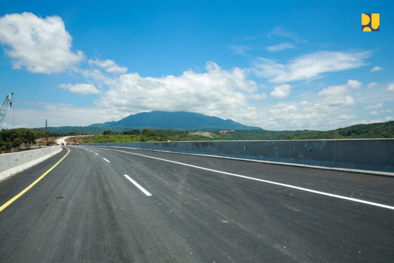 Asyik! Tol Cisumdawu Ruas Cimalaka-Dawuan Siap Difungsikan untuk Mudik Lebaran 2023