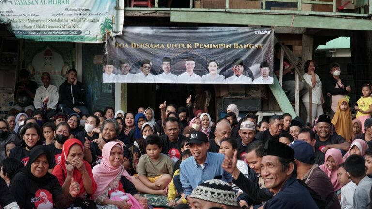 Relawan GAPE Bersama Warga Jakarta Doakan Ganjar Pranowo jadi Presiden